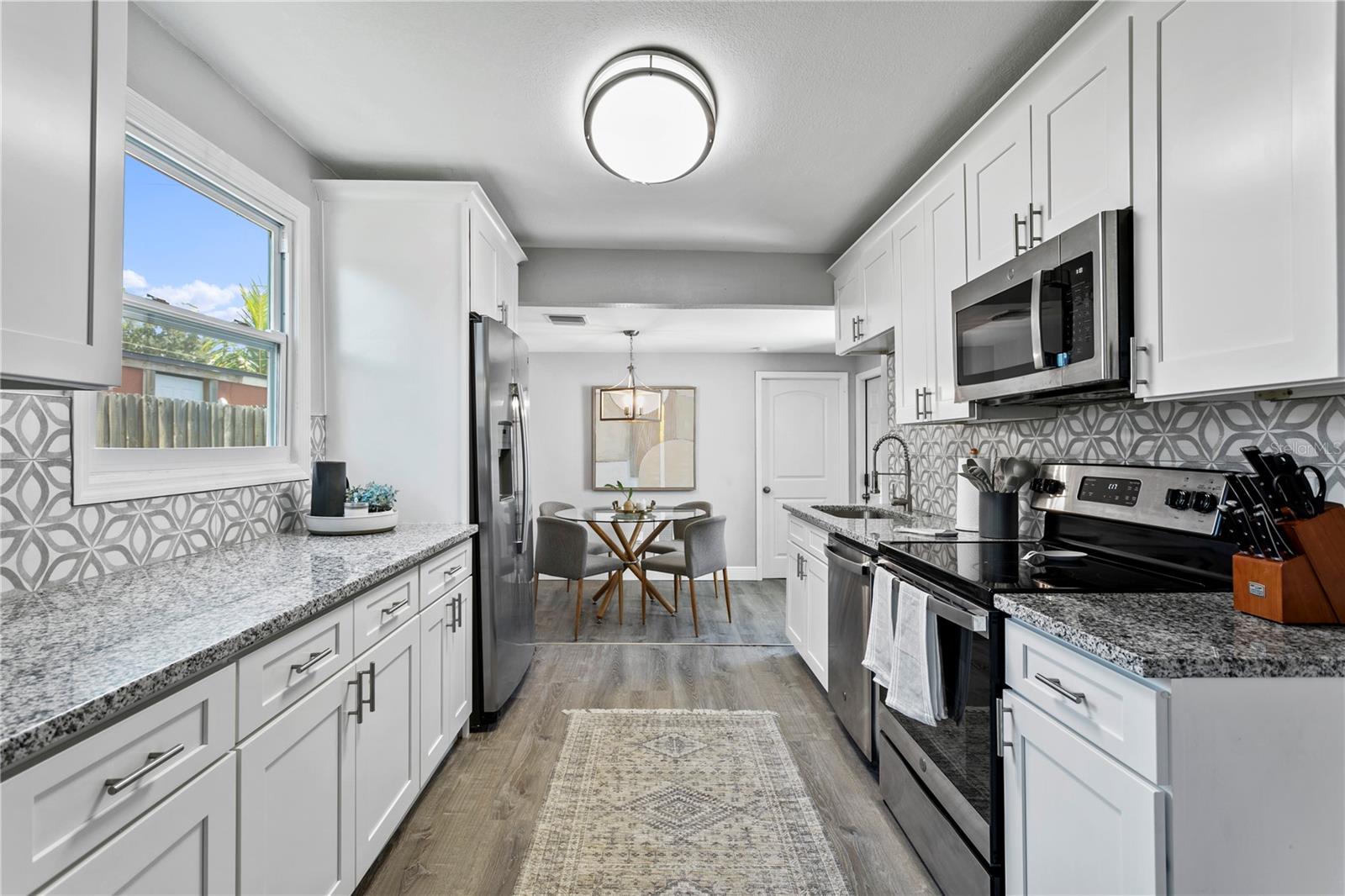 Image 9 of 20 For 5408 5th Avenue N
