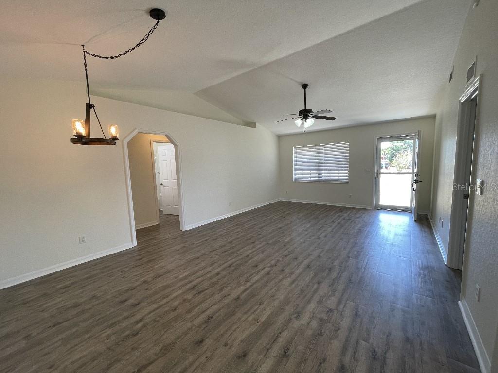 Image 5 of 26 For 11757 71st Terrace Road
