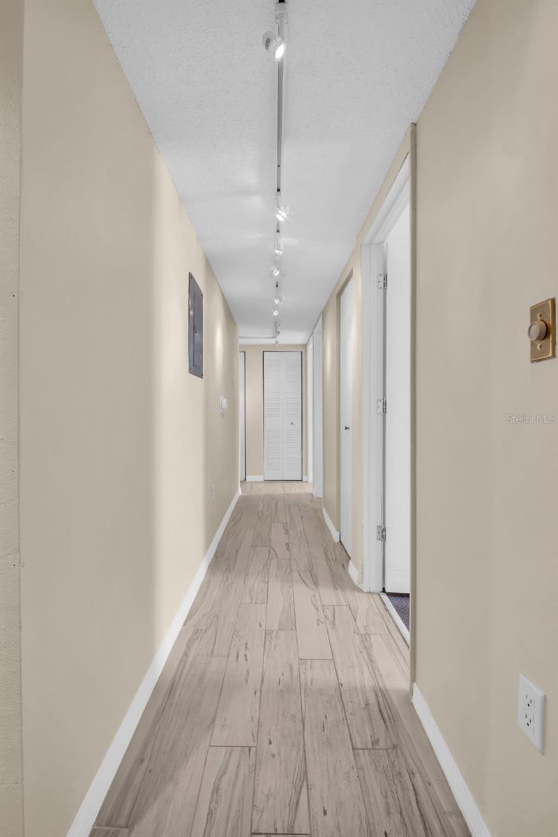 Image 3 of 38 For 3815 35th Way S 102