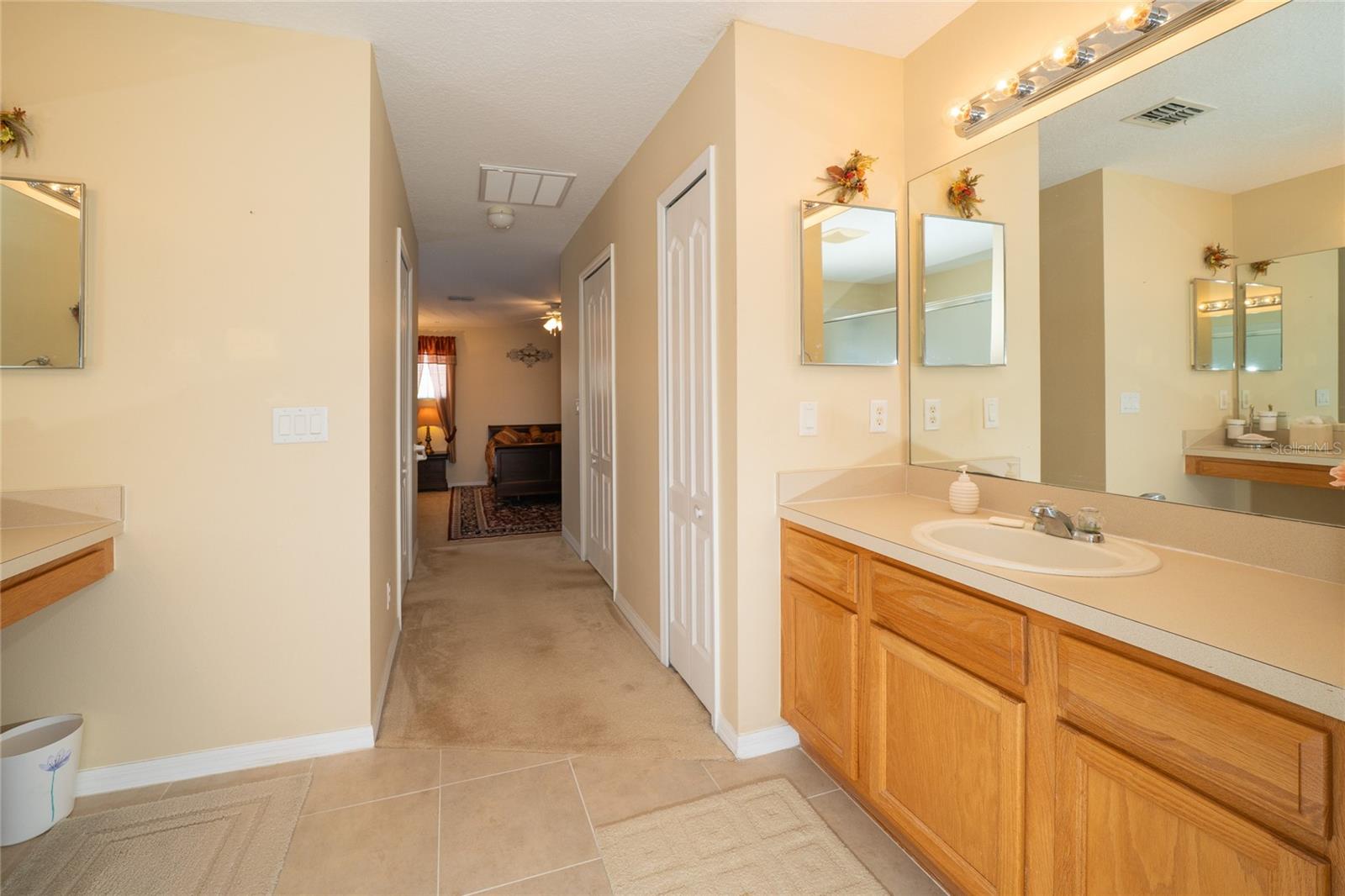Image 36 of 42 For 30526 Annadale Drive