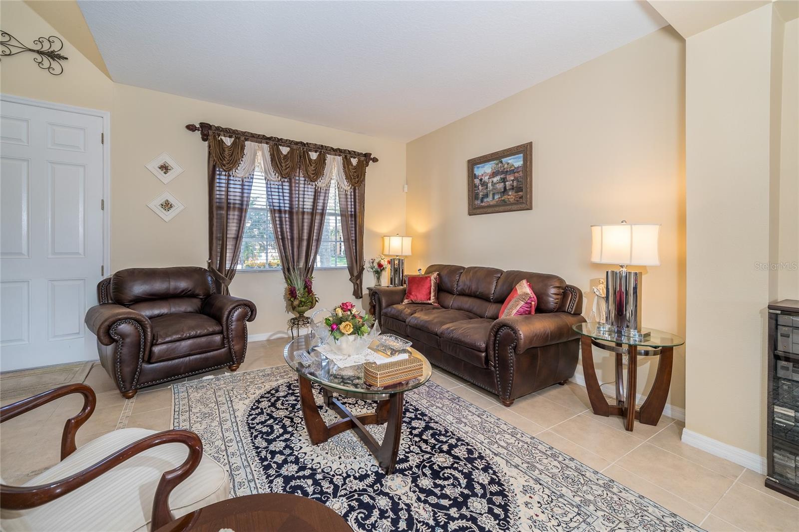 Image 5 of 42 For 30526 Annadale Drive