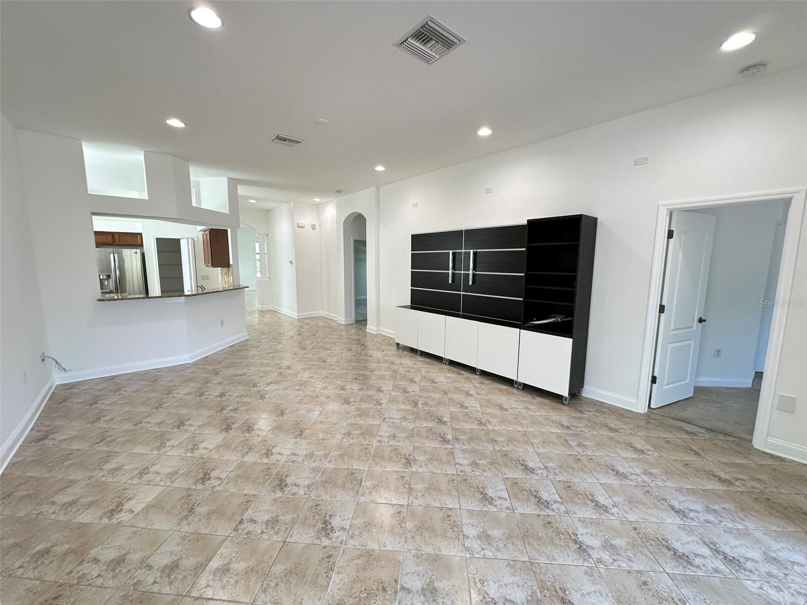Image 13 of 43 For 8120 Turkey Hill Court