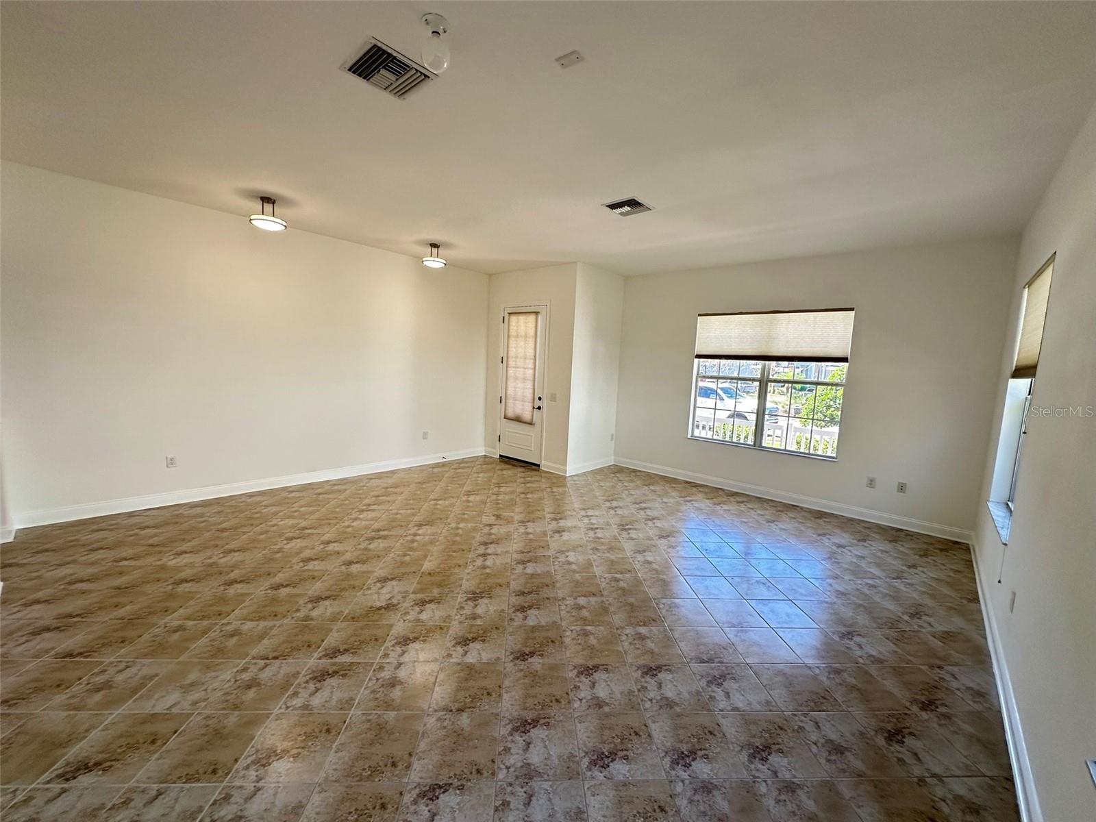 Image 7 of 43 For 8120 Turkey Hill Court
