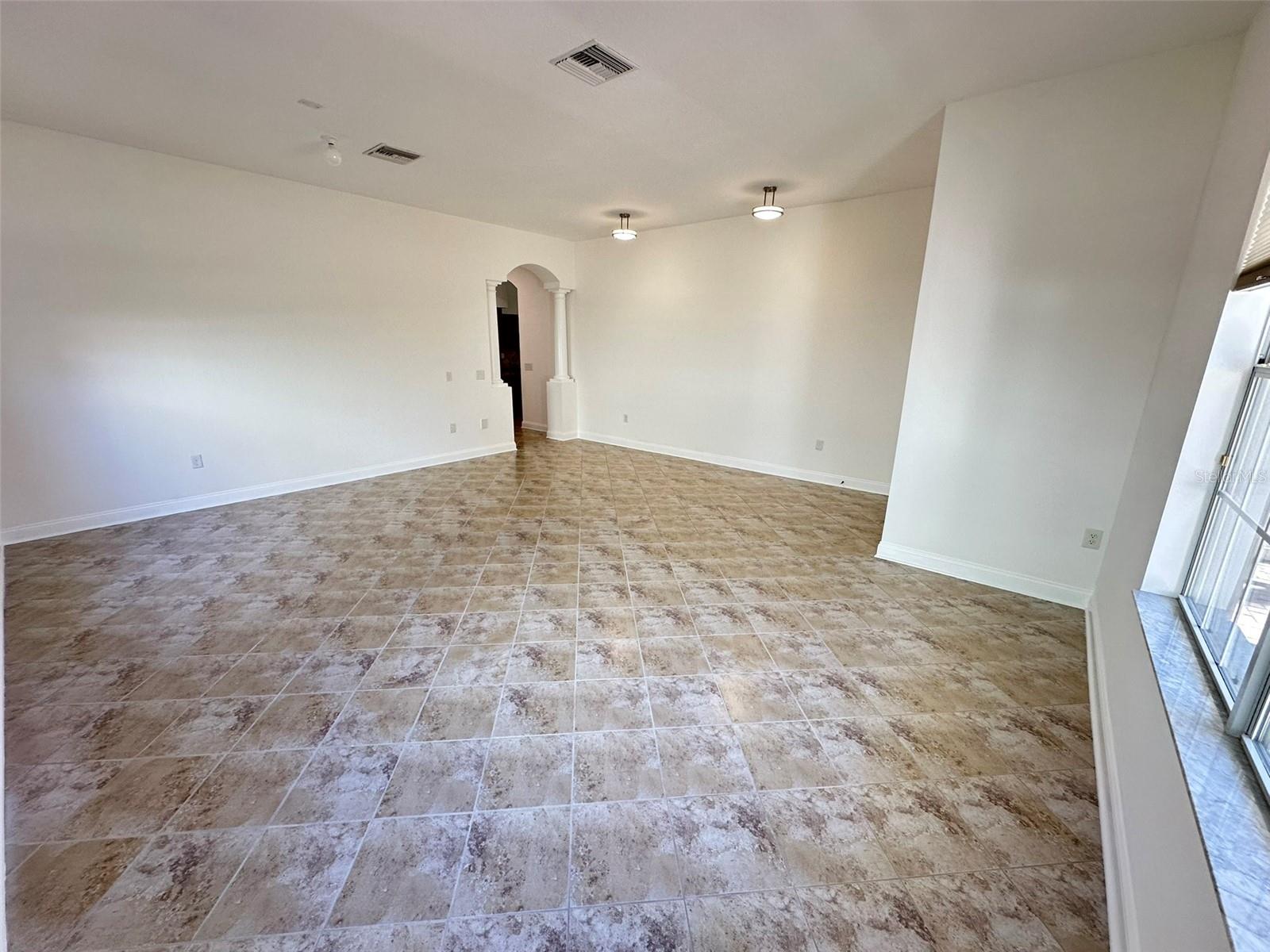 Image 8 of 43 For 8120 Turkey Hill Court