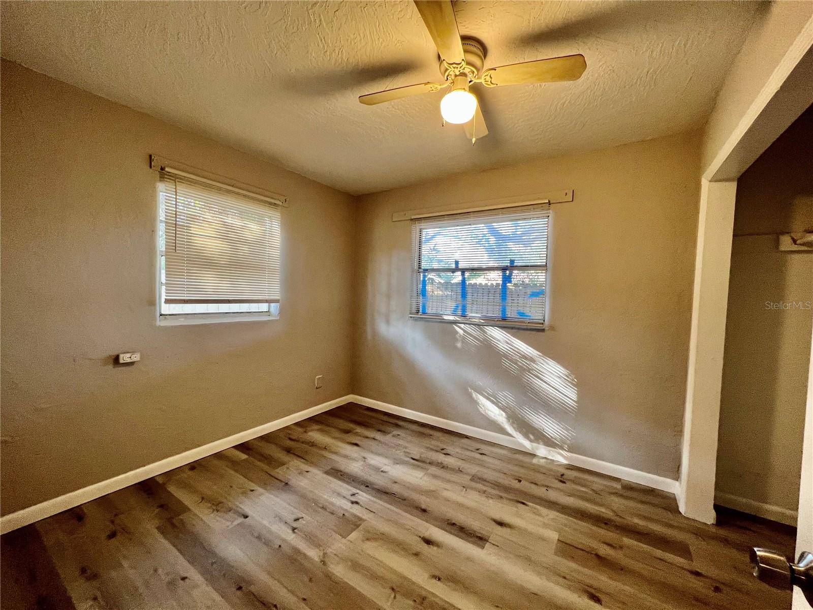 Image 6 of 8 For 808 Palm Bluff Street D