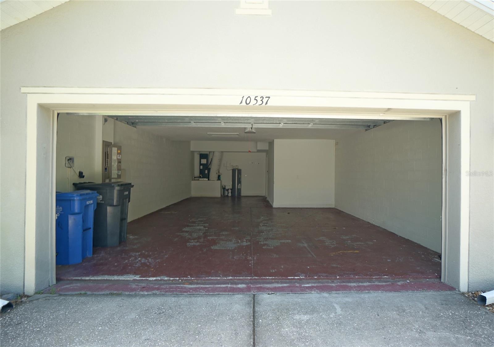 Image 12 of 33 For 10537 Coral Key Avenue