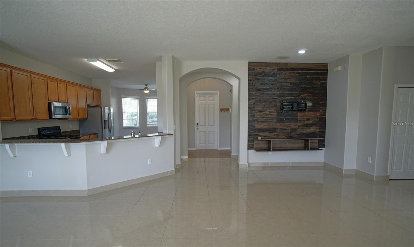 Image 9 of 33 For 10537 Coral Key Avenue