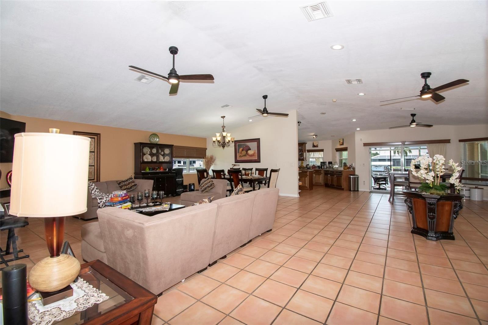 Image 6 of 62 For 3528 16 Th Place