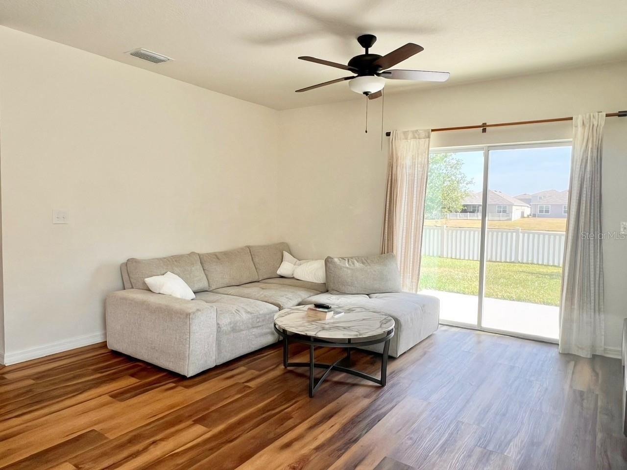 Image 9 of 36 For 32699 Dashel Palm Lane