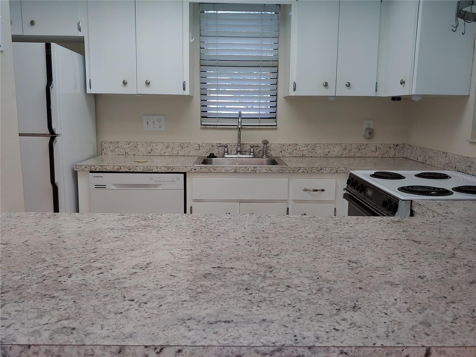 Image 10 of 28 For 1000 Tarpon Woods Boulevard 704