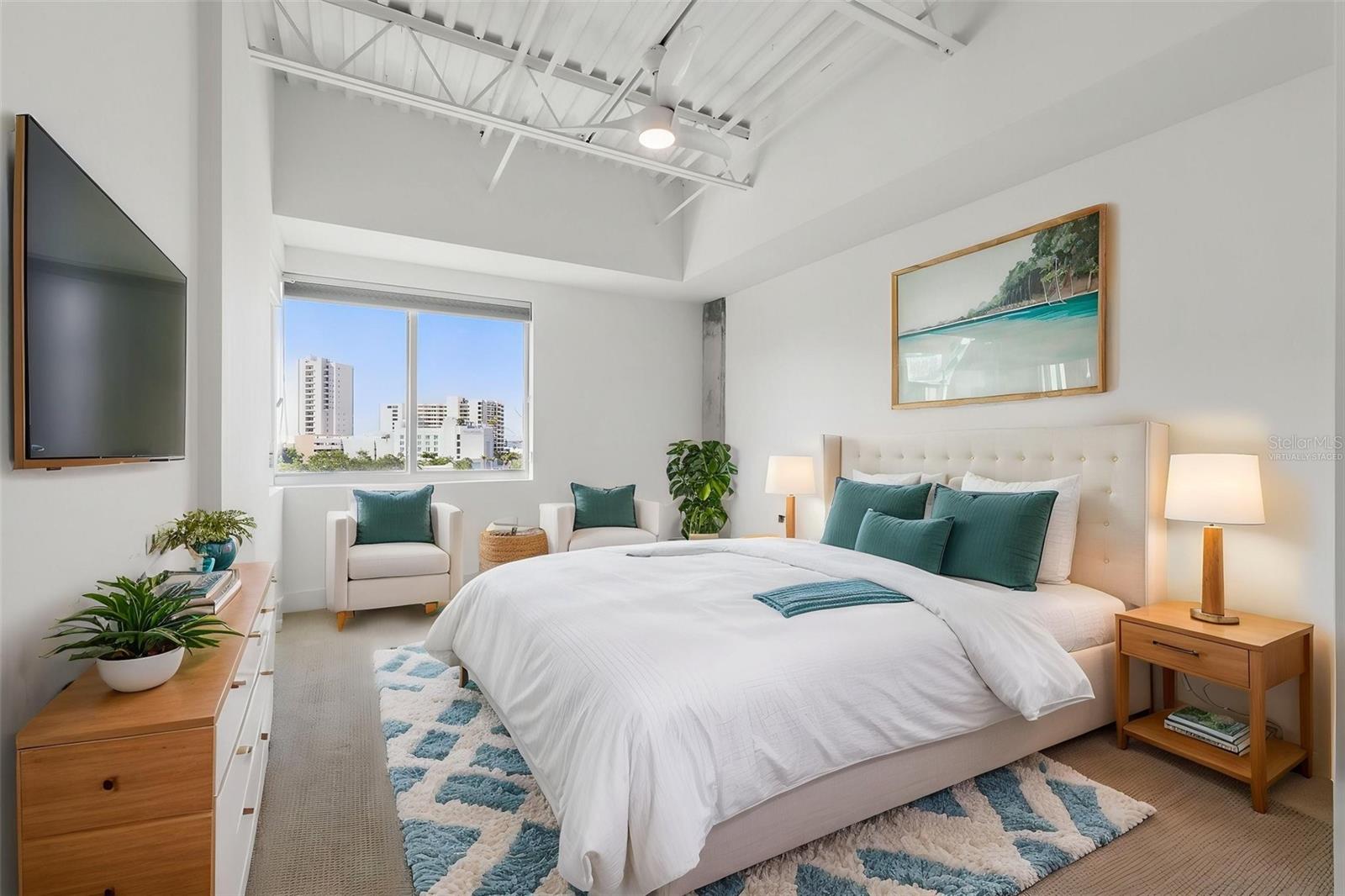 Image 5 of 17 For 332 Cocoanut Avenue 505