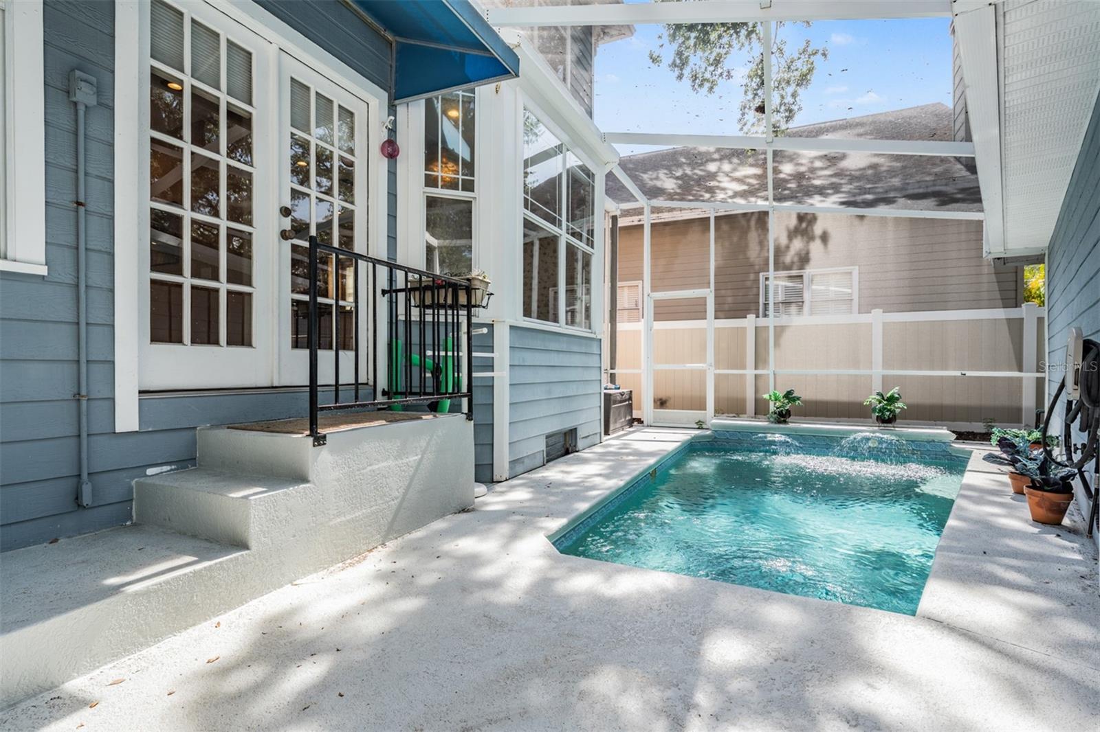 Listing photo id 34 for 2704 Chambray Lane