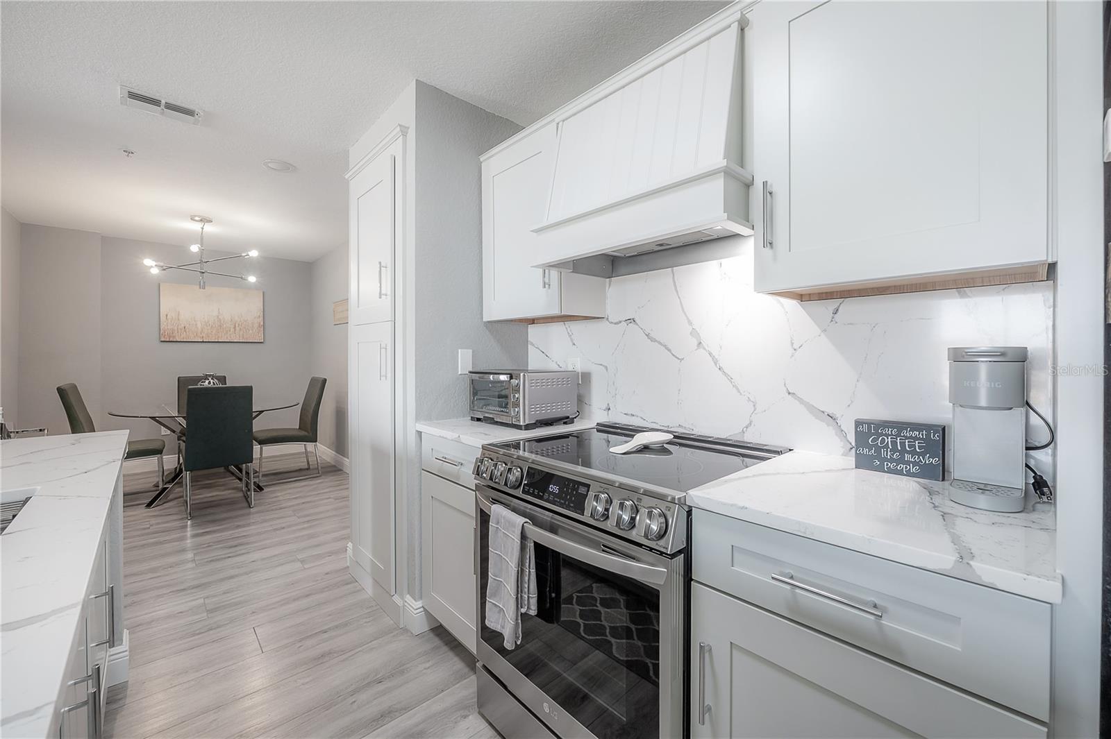 Image 11 of 59 For 700 Harbour Island Boulevard 711