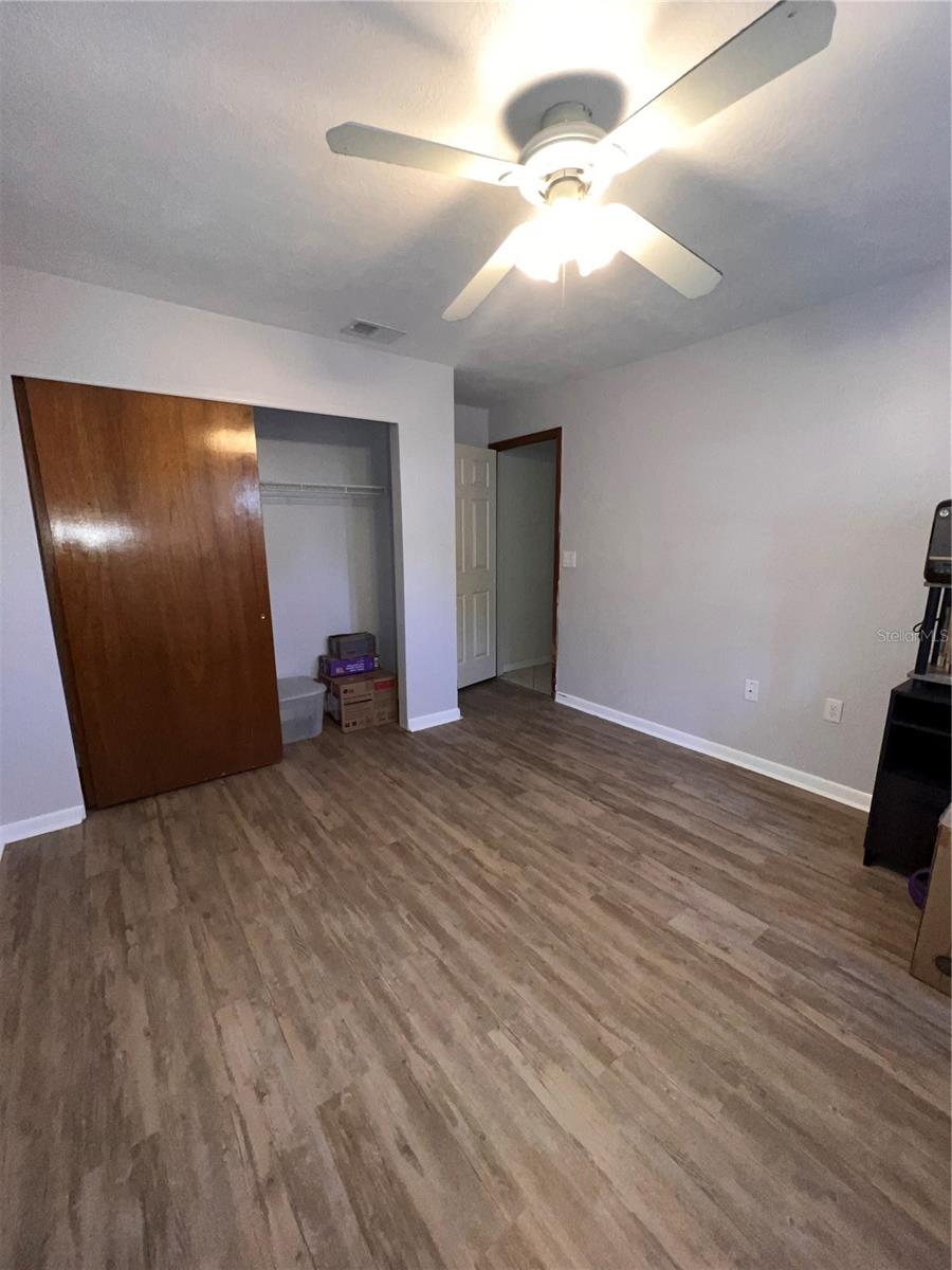 Listing photo id 22 for 4363 Elwood Road