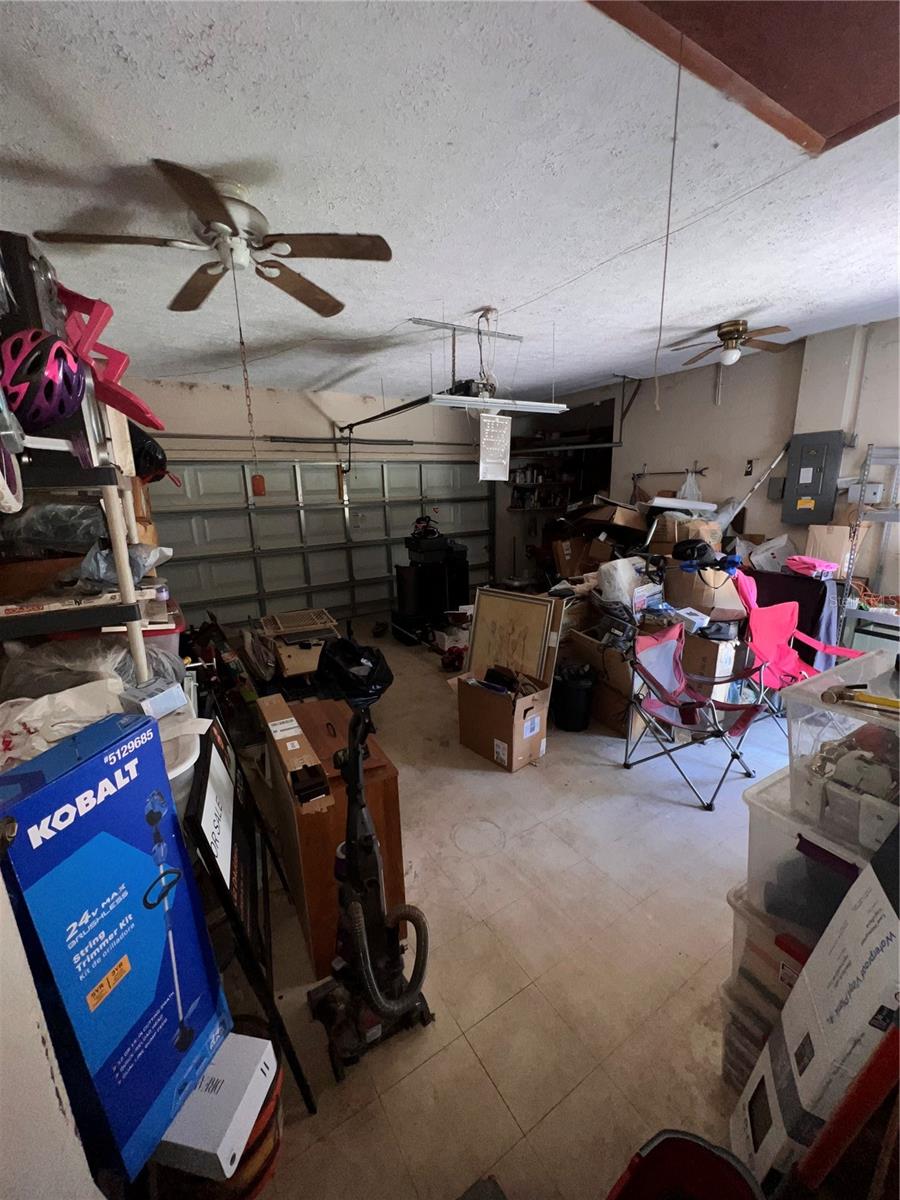 Listing photo id 33 for 4363 Elwood Road