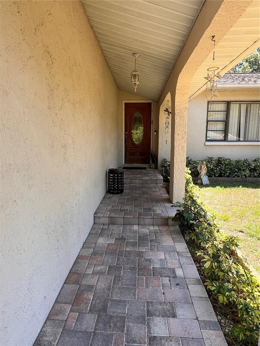 Listing photo id 2 for 4363 Elwood Road