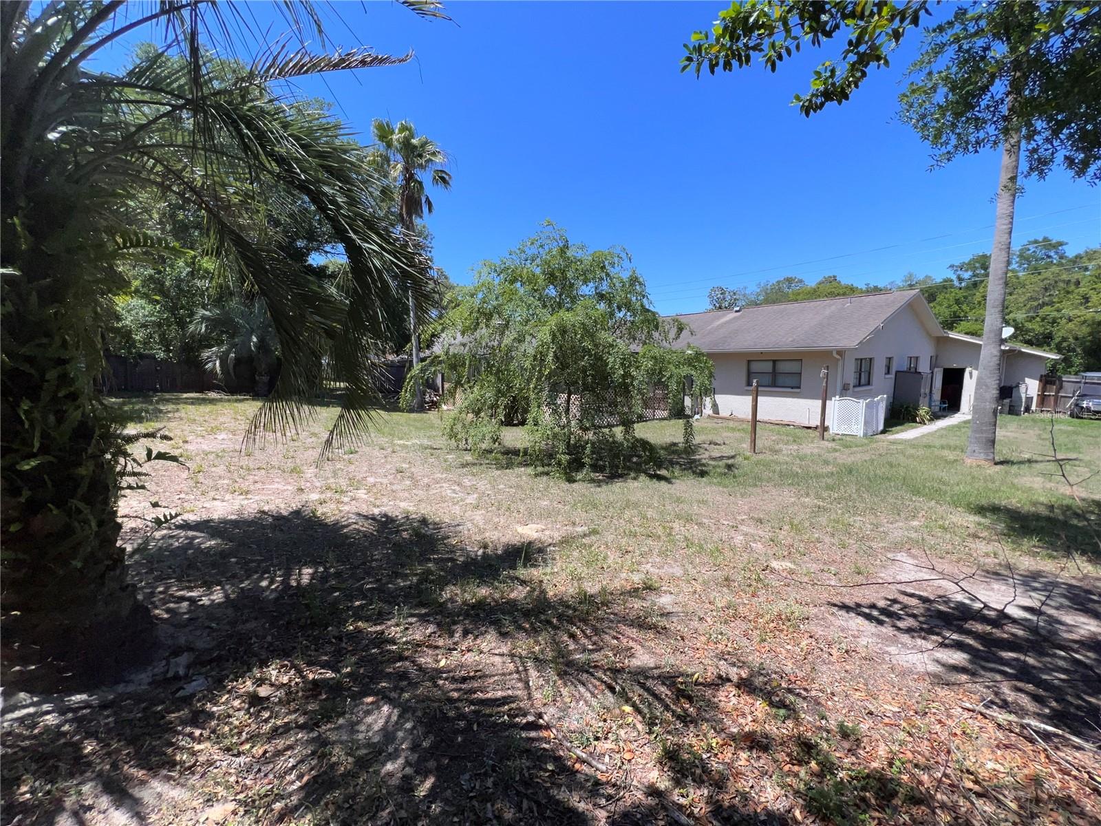 Listing photo id 40 for 4363 Elwood Road