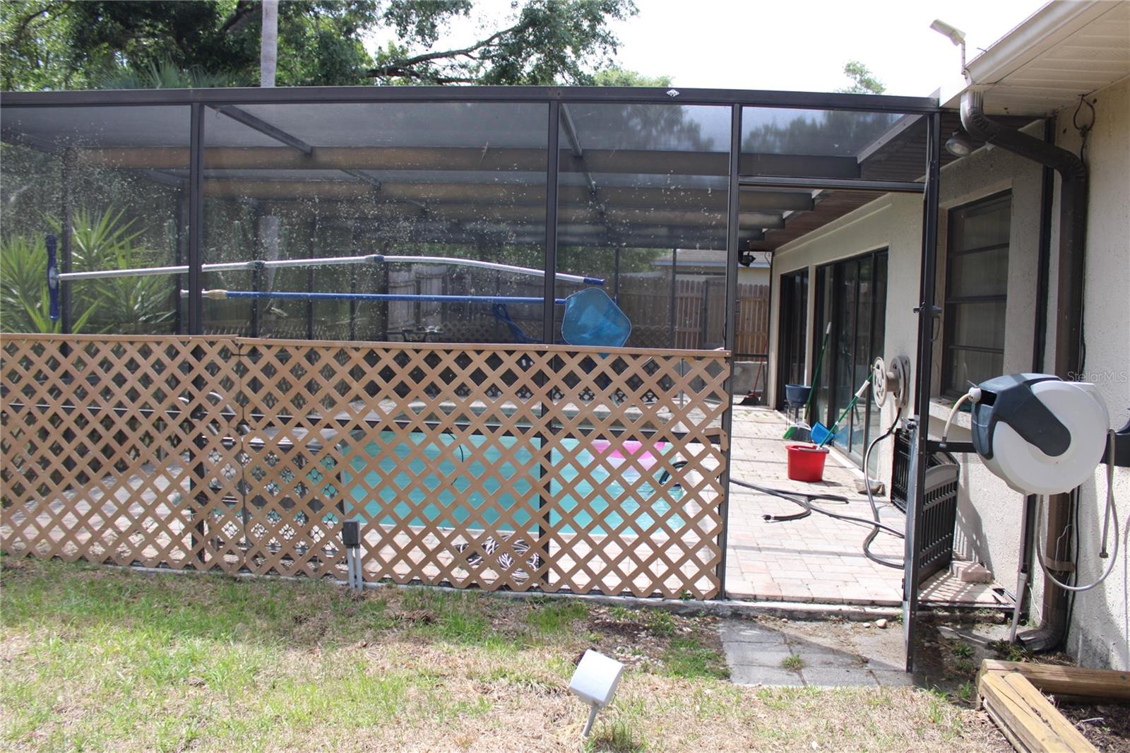 Listing photo id 42 for 4363 Elwood Road