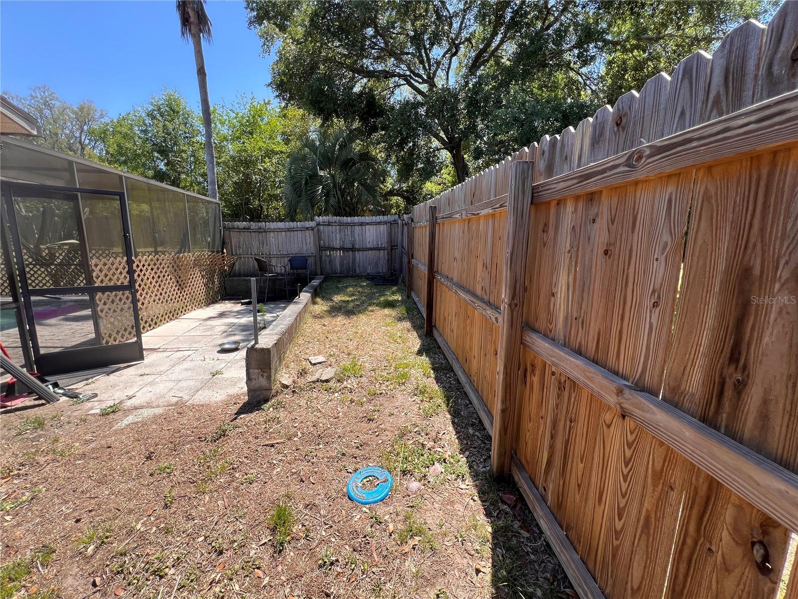 Listing photo id 46 for 4363 Elwood Road