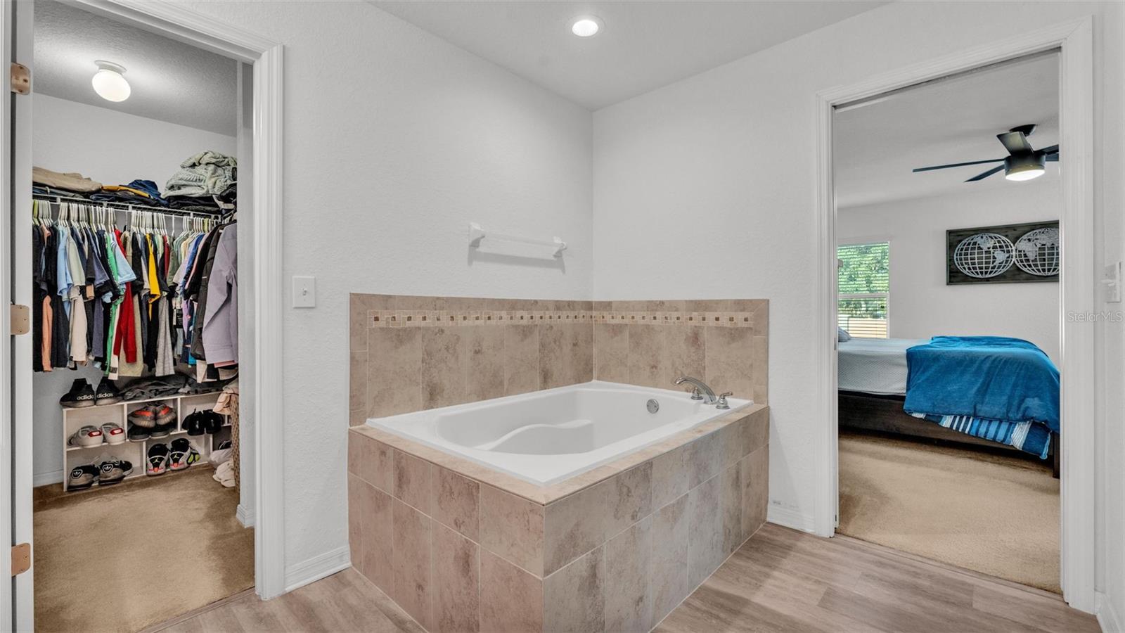Image 32 of 36 For 513 Kimbrel Court