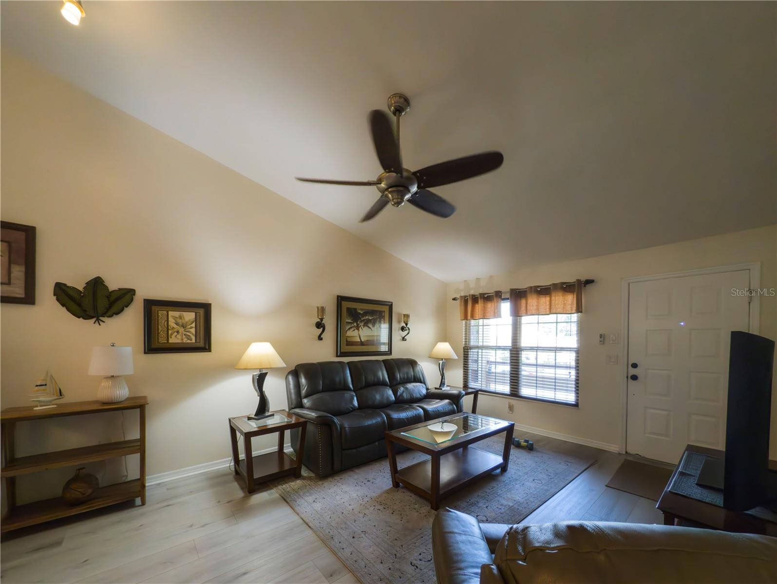 Image 6 of 35 For 7828 Hardwick  923