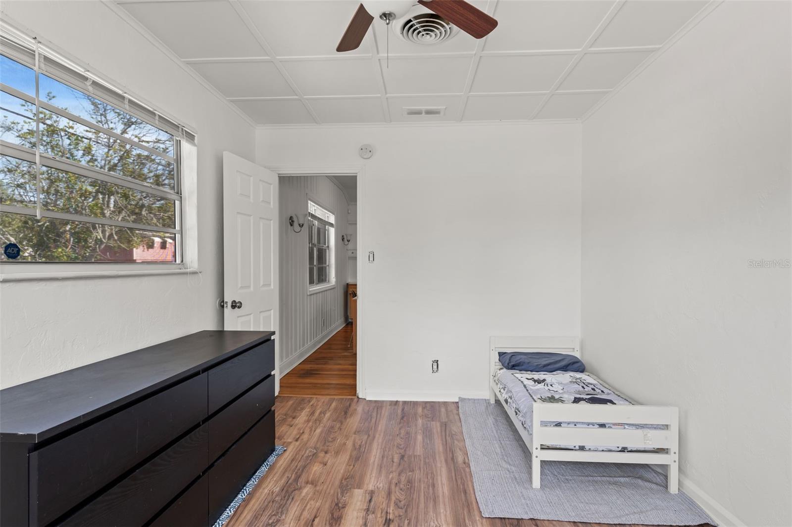 Image 11 of 27 For 4400 2nd Avenue S