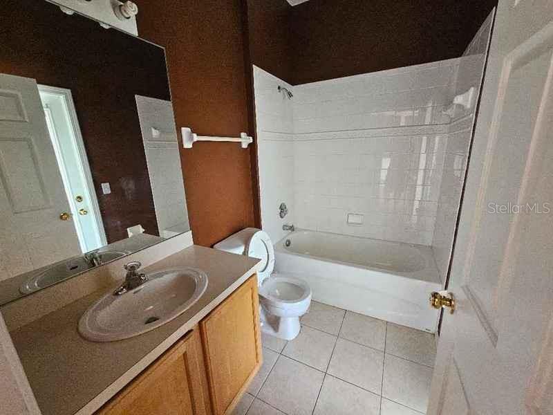 Image 4 of 13 For 3109 Chessington Drive