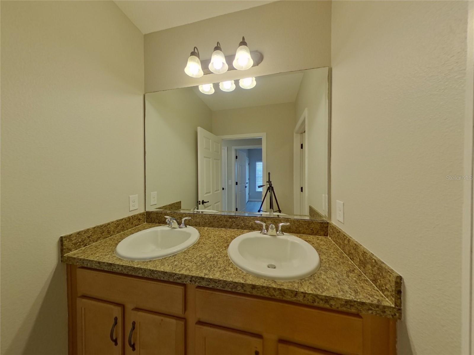 Image 14 of 17 For 4814 Marcos Circle