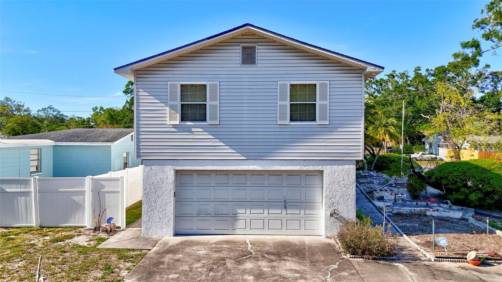 Image 4 of 54 For 4610 47th Way N