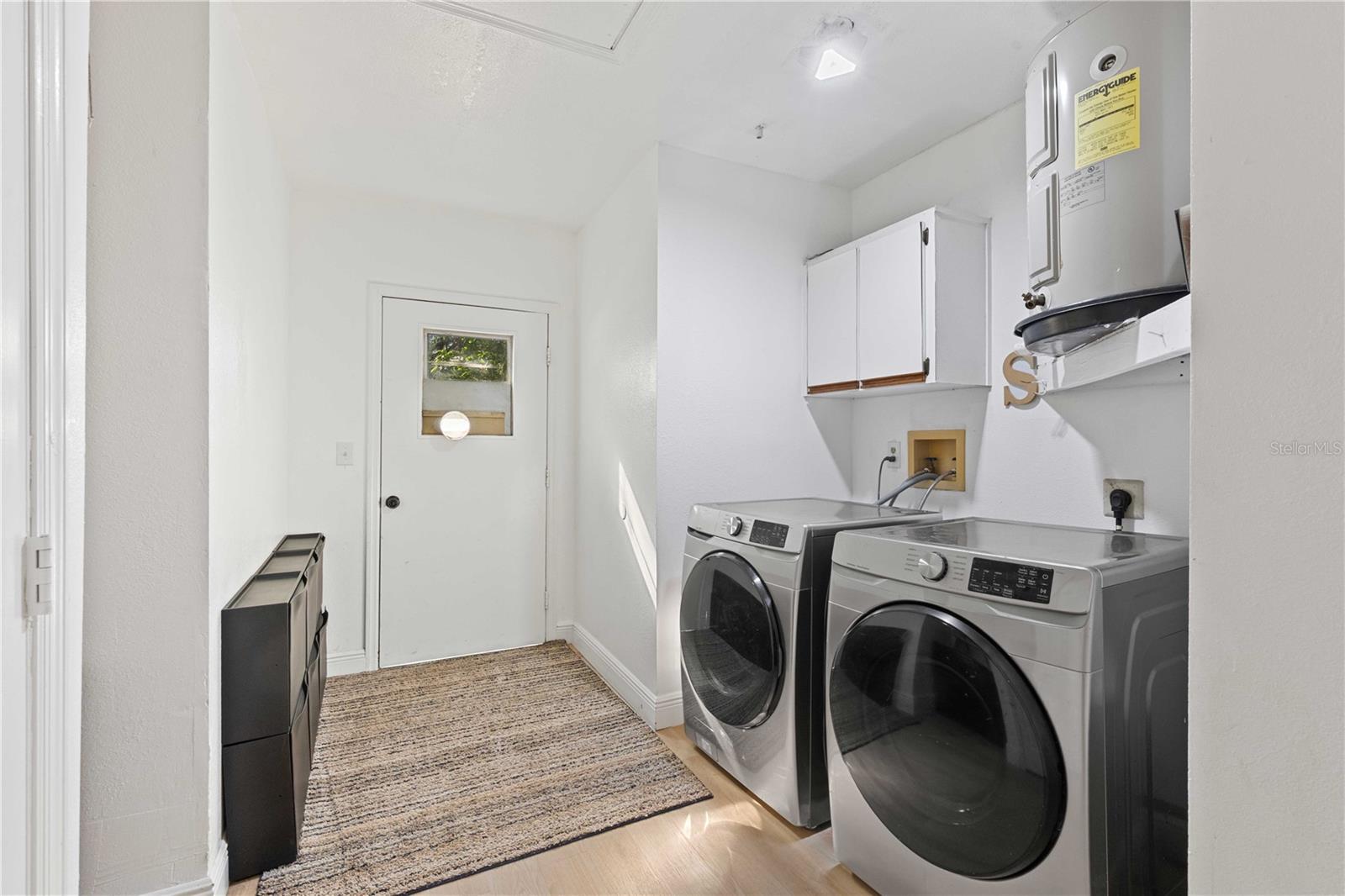 Listing photo id 35 for 27477 Old Trilby Road