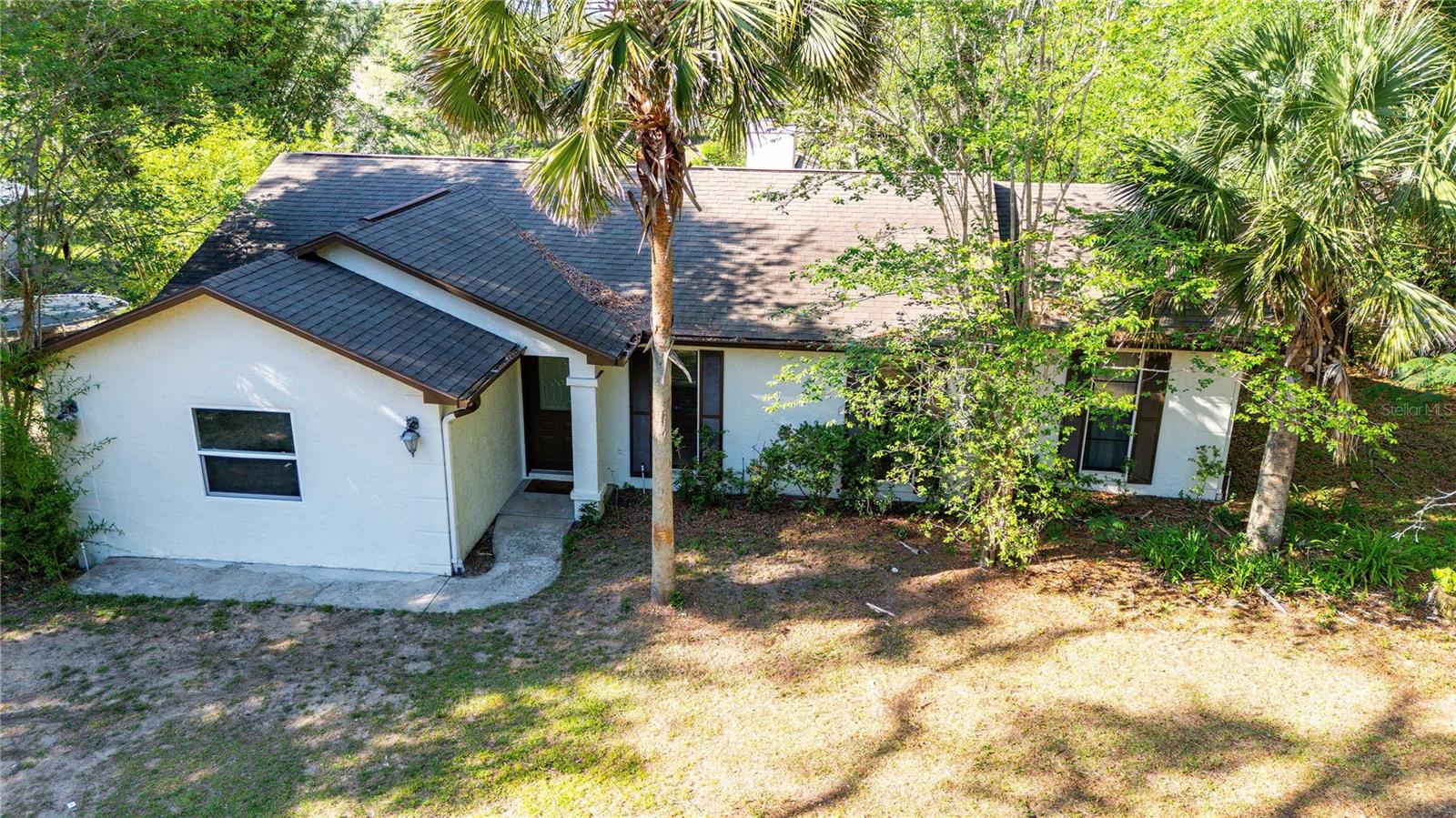 Listing photo id 3 for 27477 Old Trilby Road