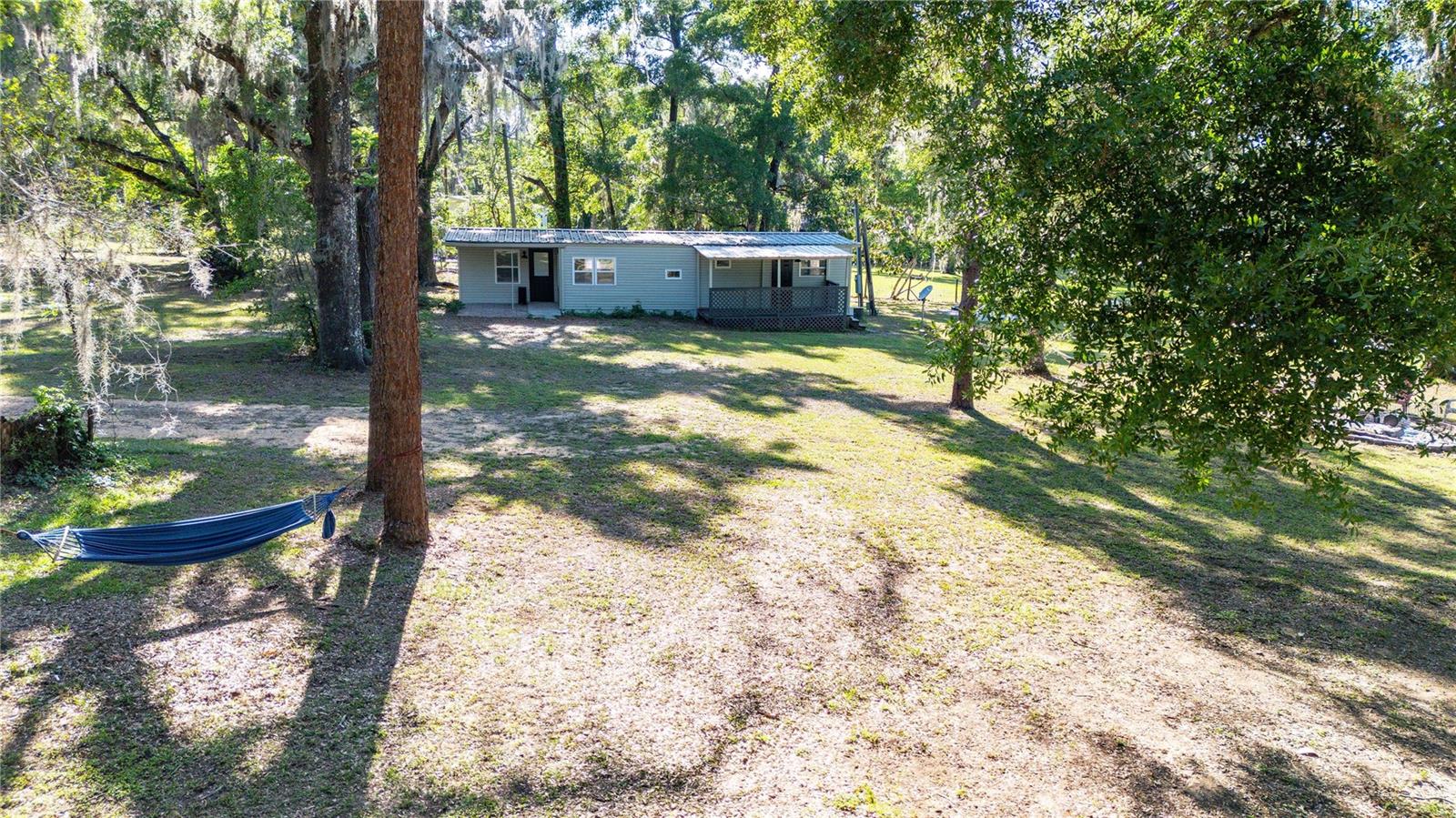Listing photo id 4 for 27477 Old Trilby Road