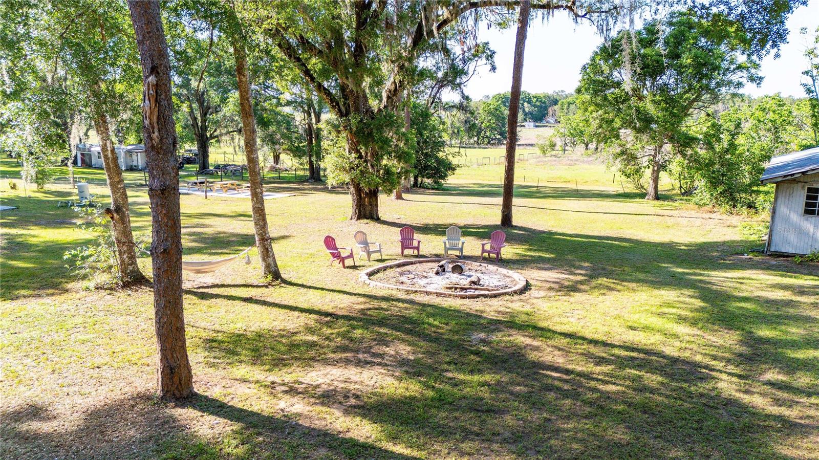 Listing photo id 5 for 27477 Old Trilby Road