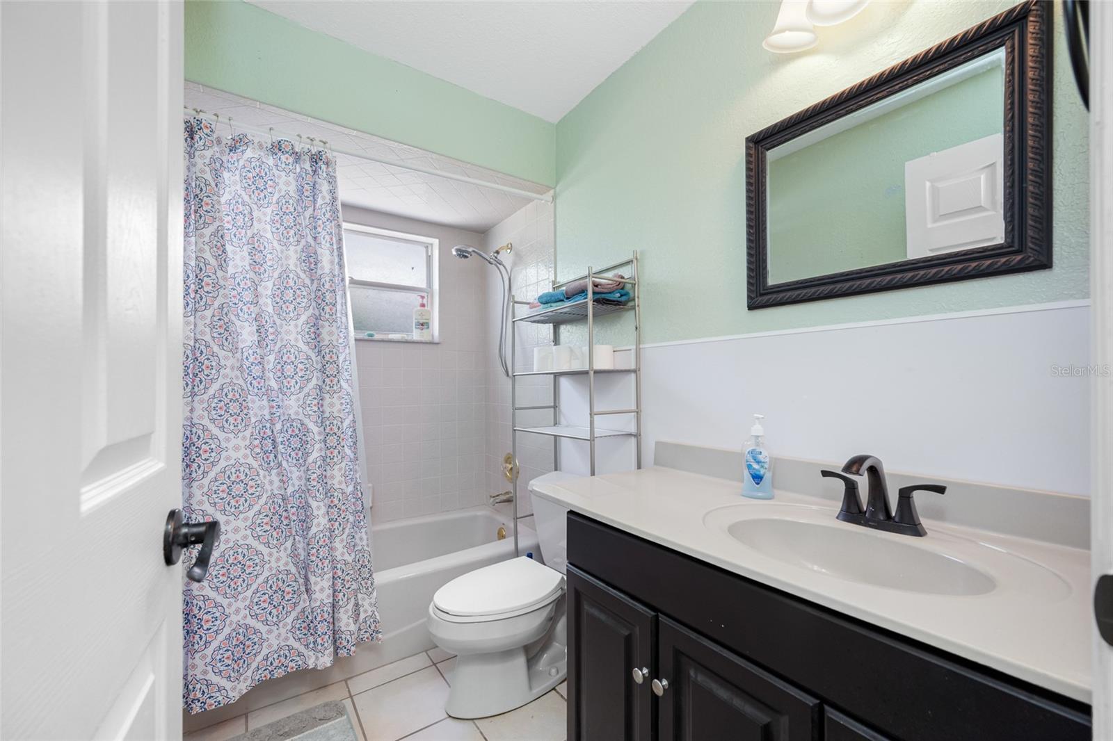 Image 6 of 19 For 4124 Pine Dale Court