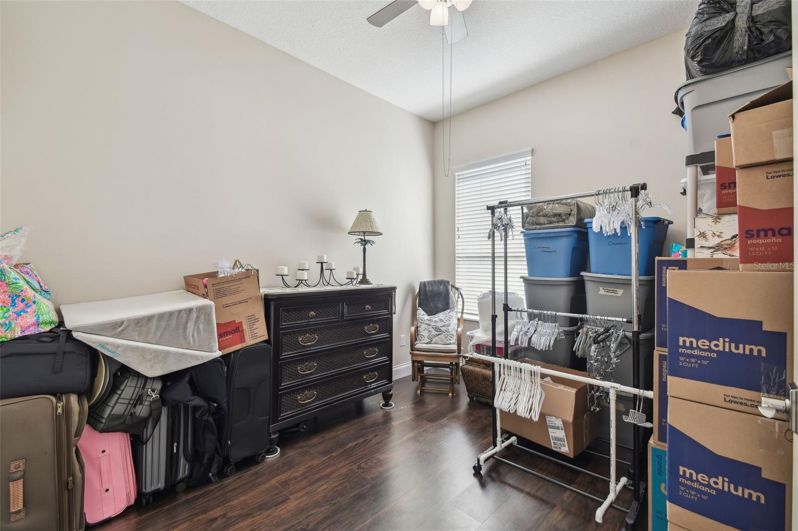 Listing photo id 35 for 2919 Northfield Drive