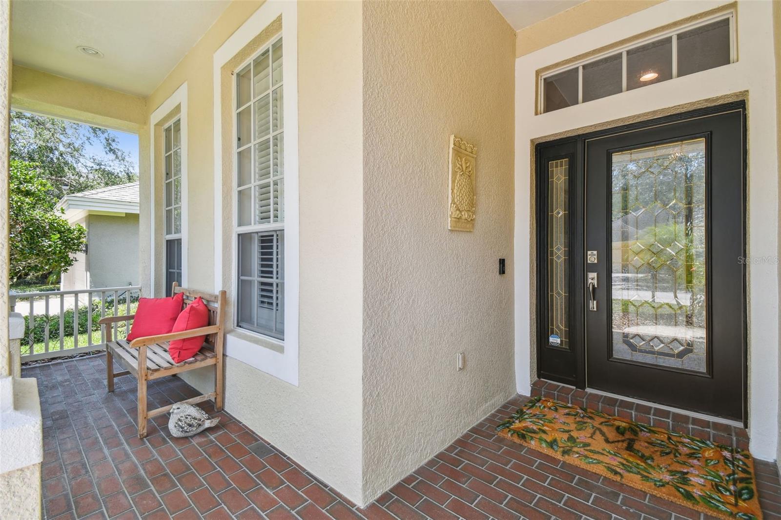 Listing photo id 2 for 2919 Northfield Drive