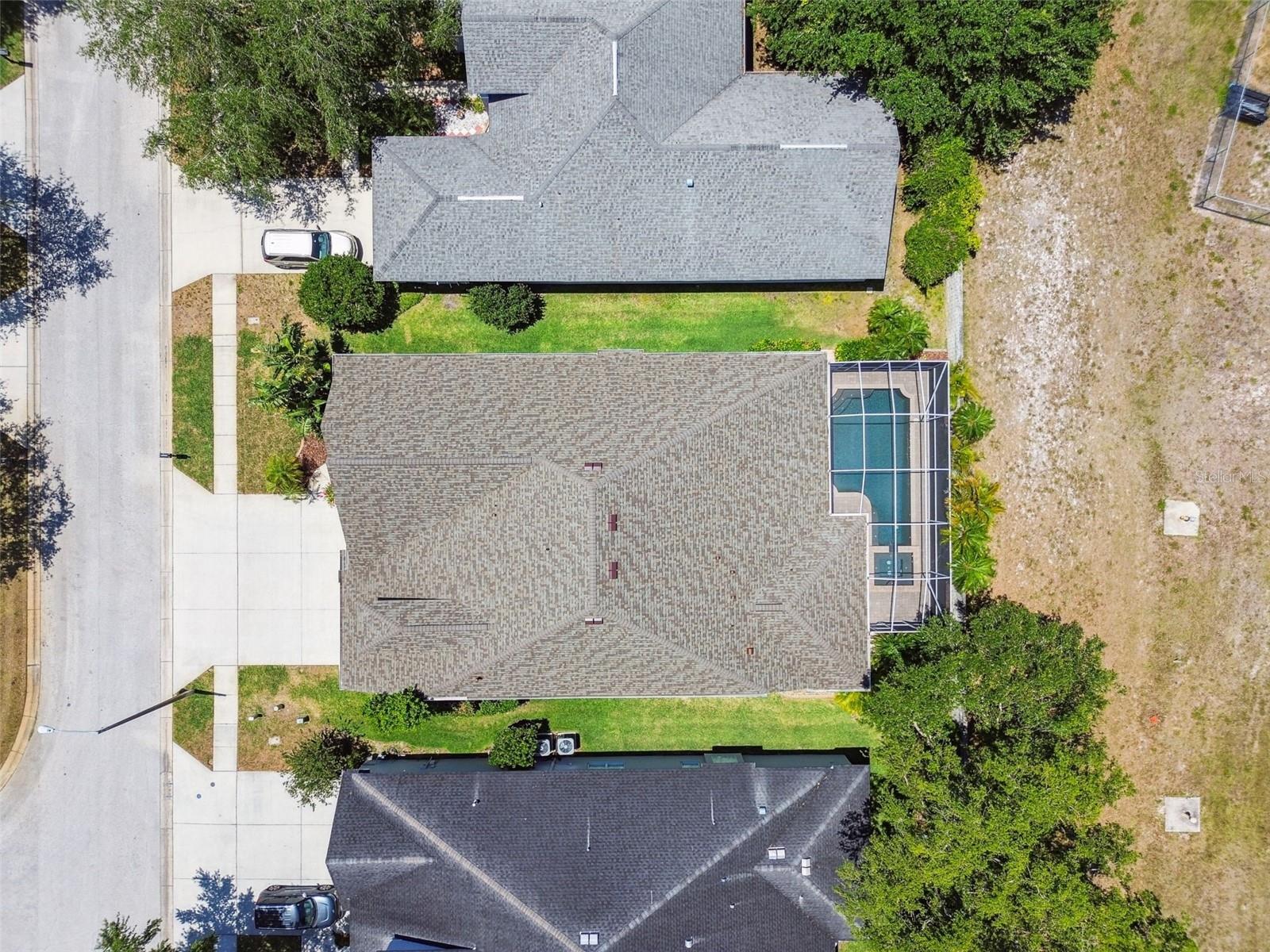 Listing photo id 43 for 2919 Northfield Drive
