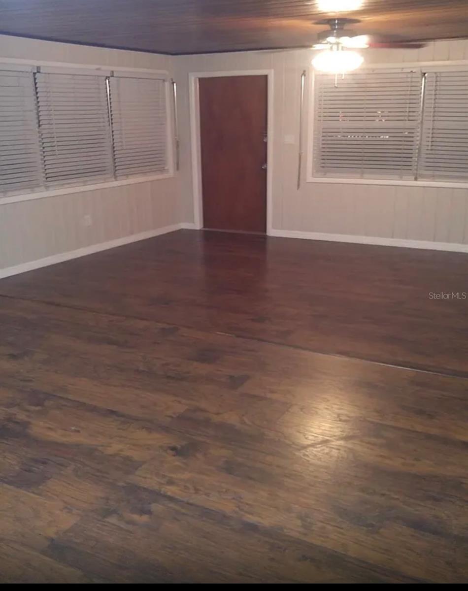 Image 6 of 10 For 4609 Renellie Drive
