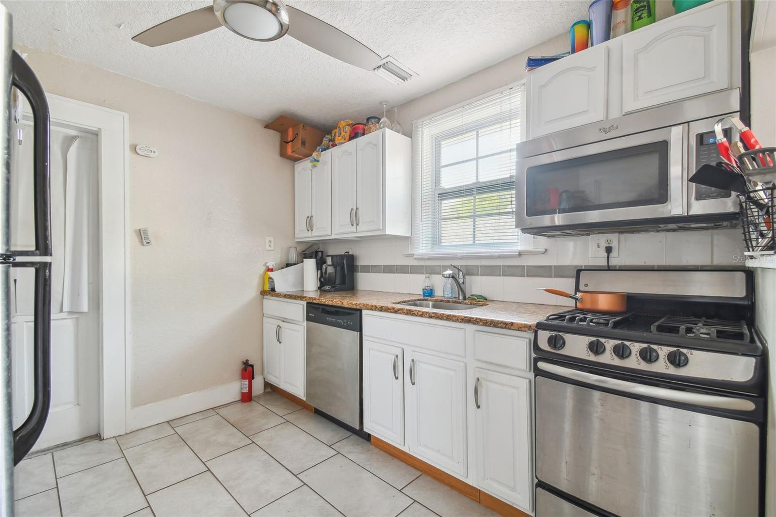 Image 7 of 13 For 526 15th Street N