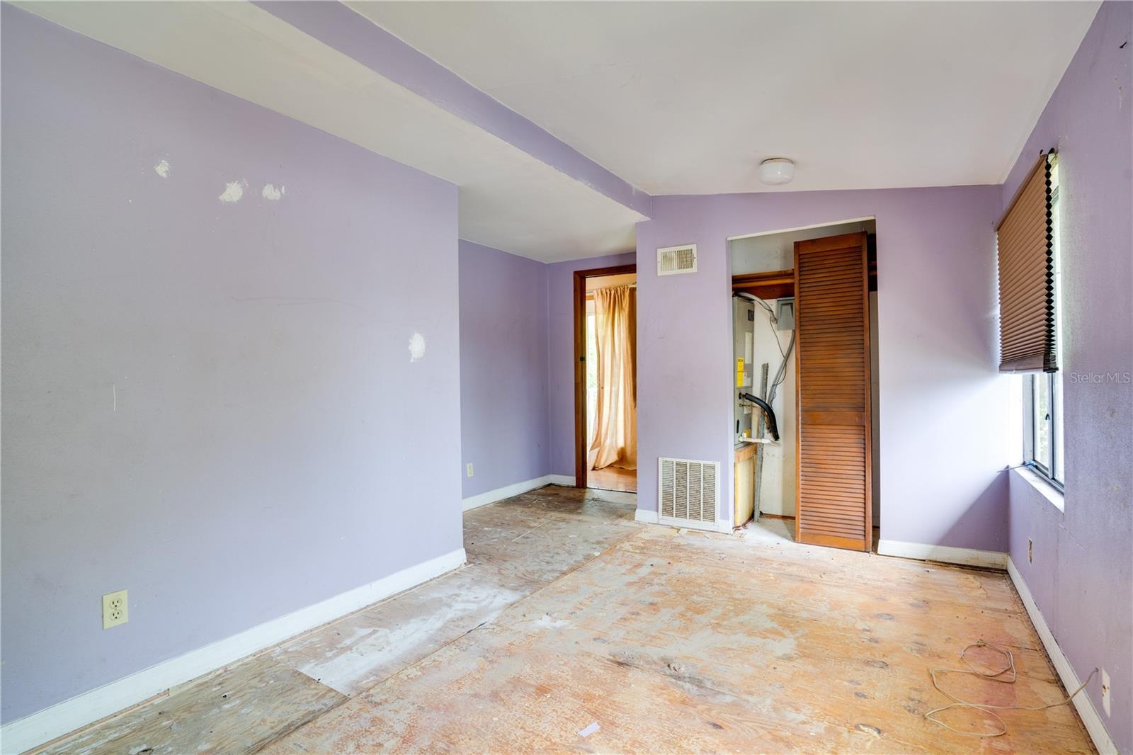 Image 28 of 39 For 5775 61st Street N