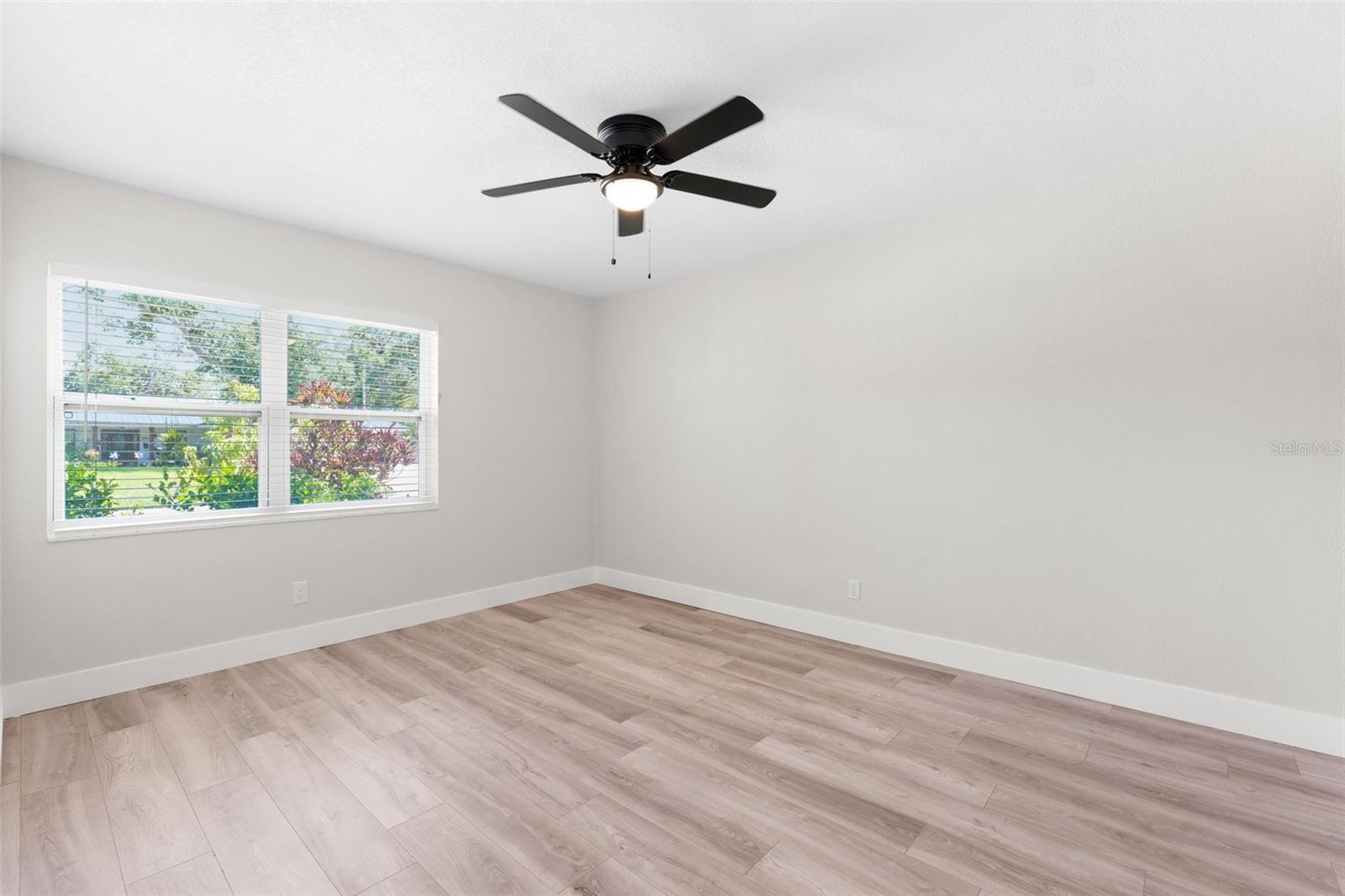 Image 31 of 57 For 8231 31st Terrace N