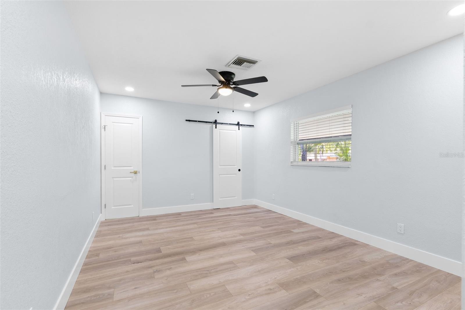 Image 33 of 57 For 8231 31st Terrace N