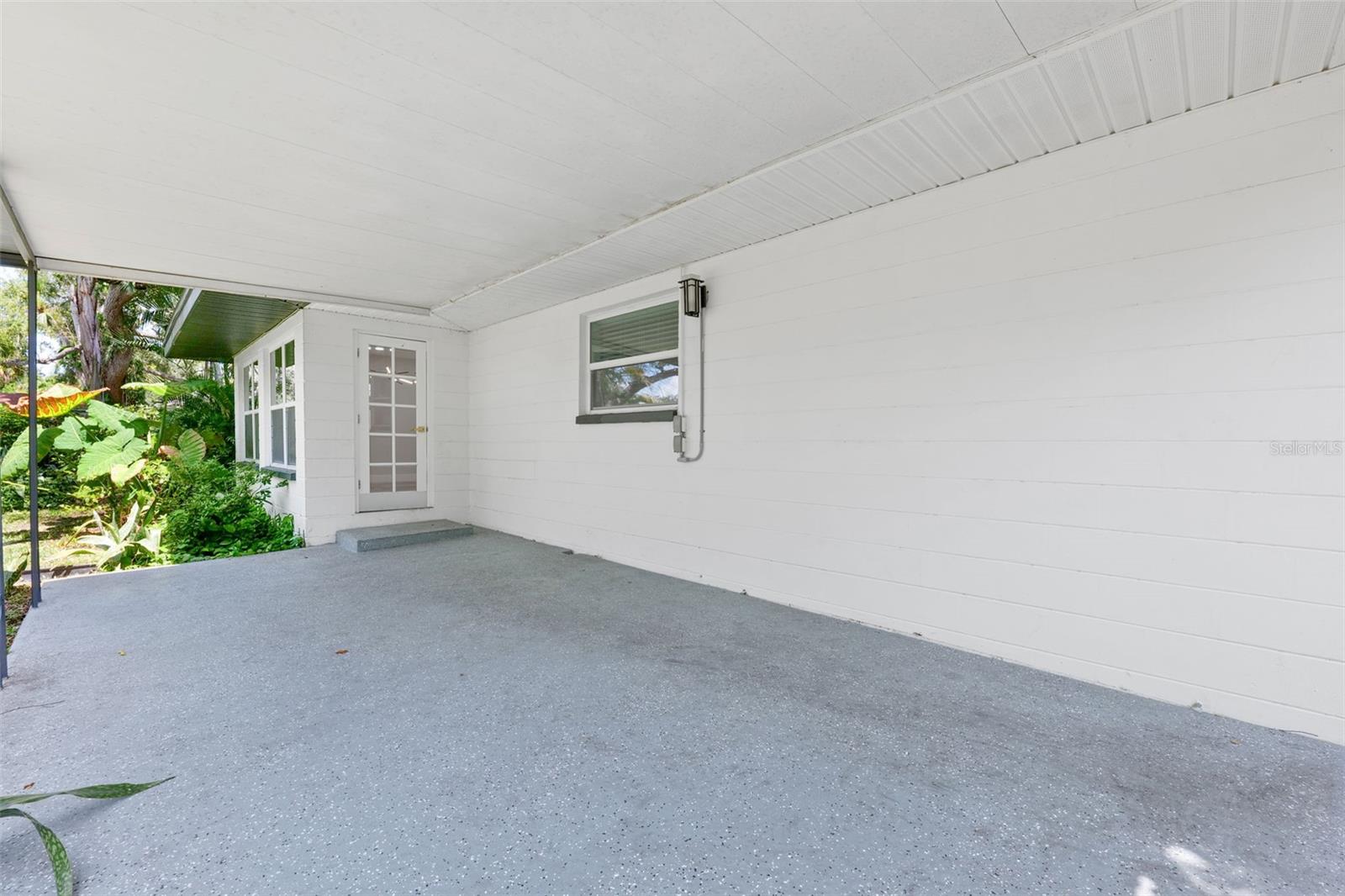 Image 43 of 57 For 8231 31st Terrace N