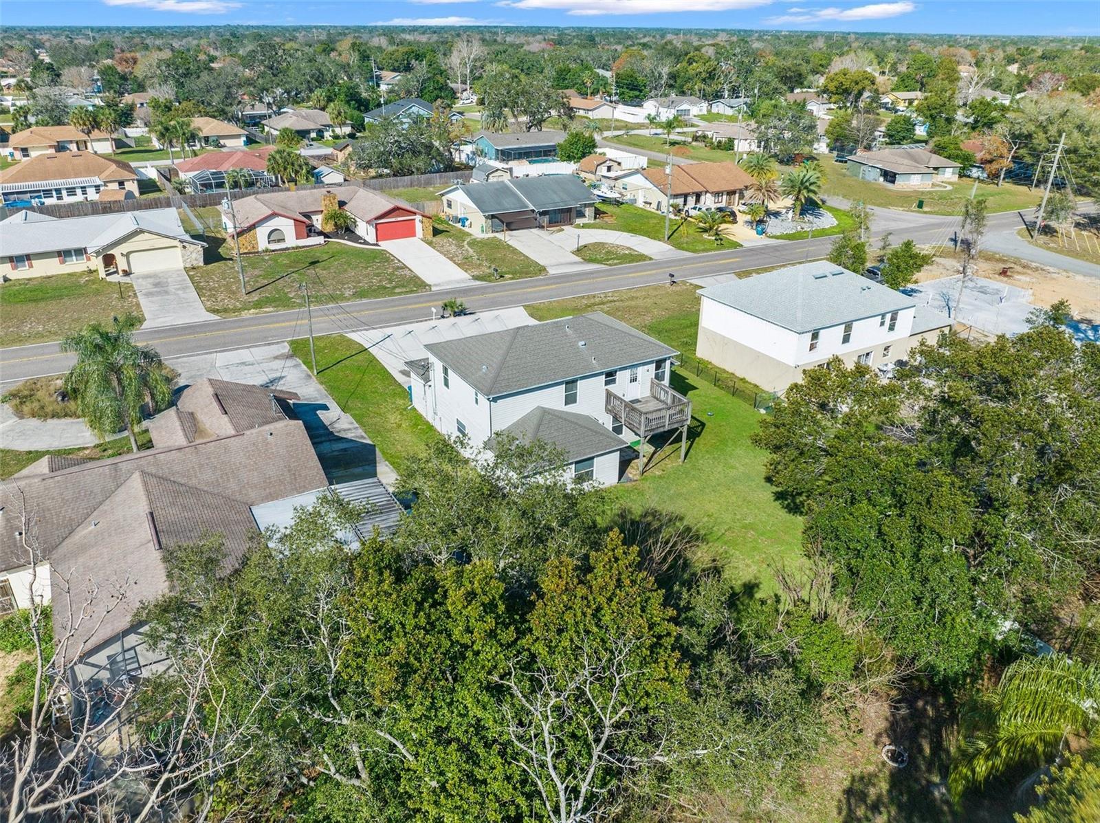 Image 13 of 37 For 11780 Linden Drive