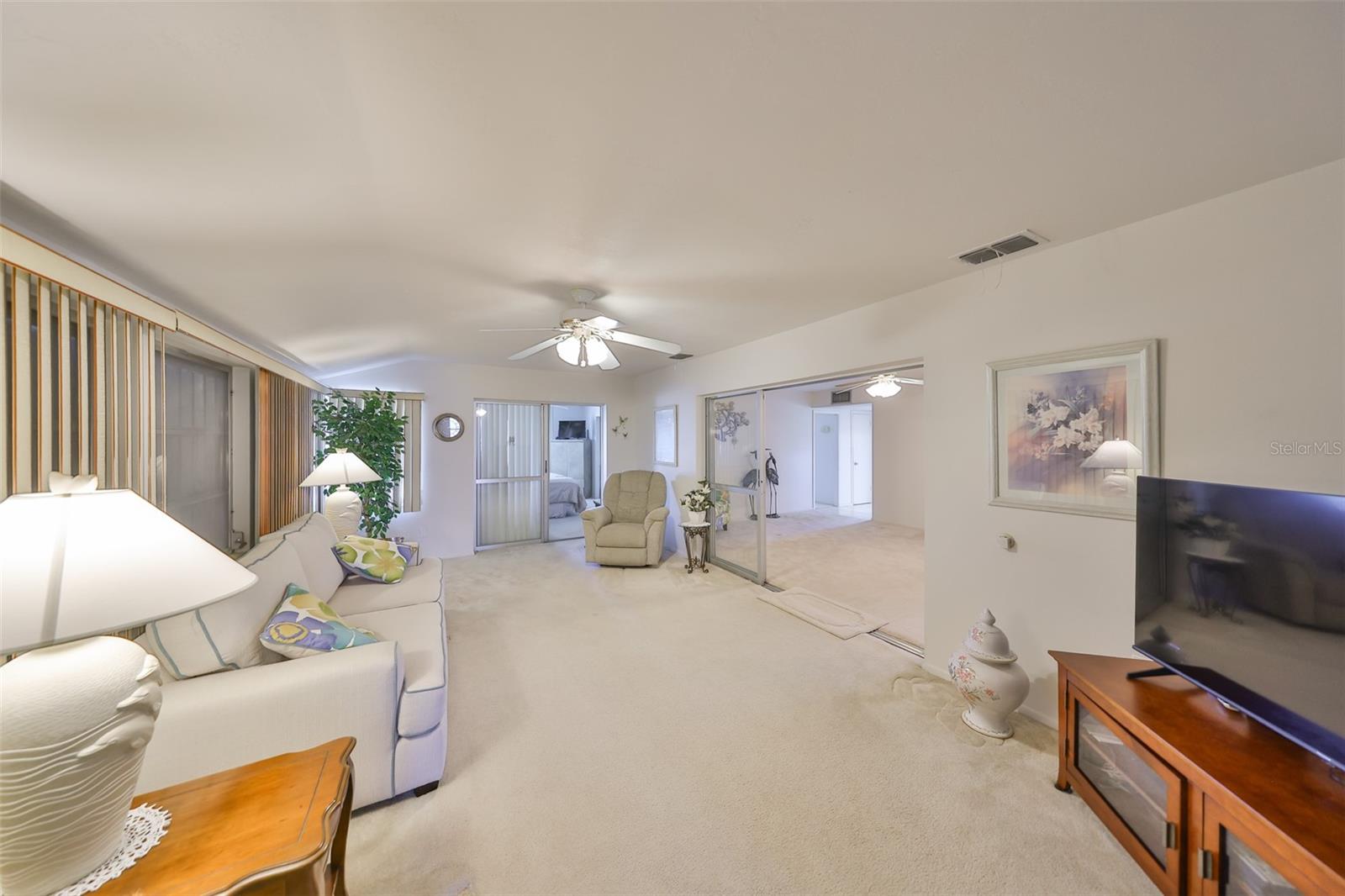 Image 19 of 49 For 1809 Haverford Avenue