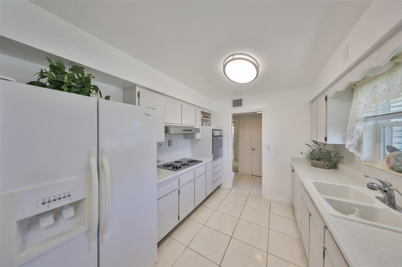 Image 21 of 49 For 1809 Haverford Avenue