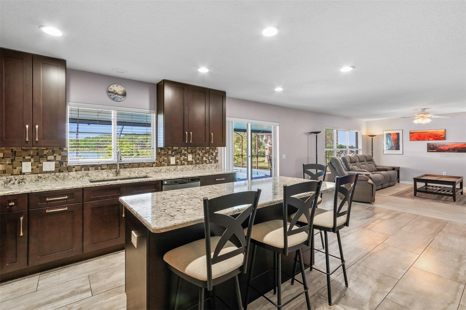 Image 12 of 44 For 6607 Gates Pointe Way
