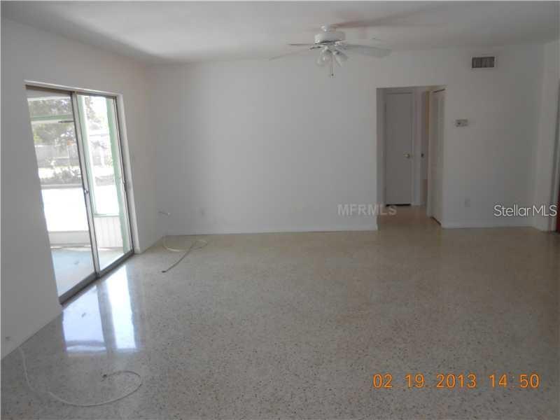 Image 3 of 10 For 5318 7th Avenue N