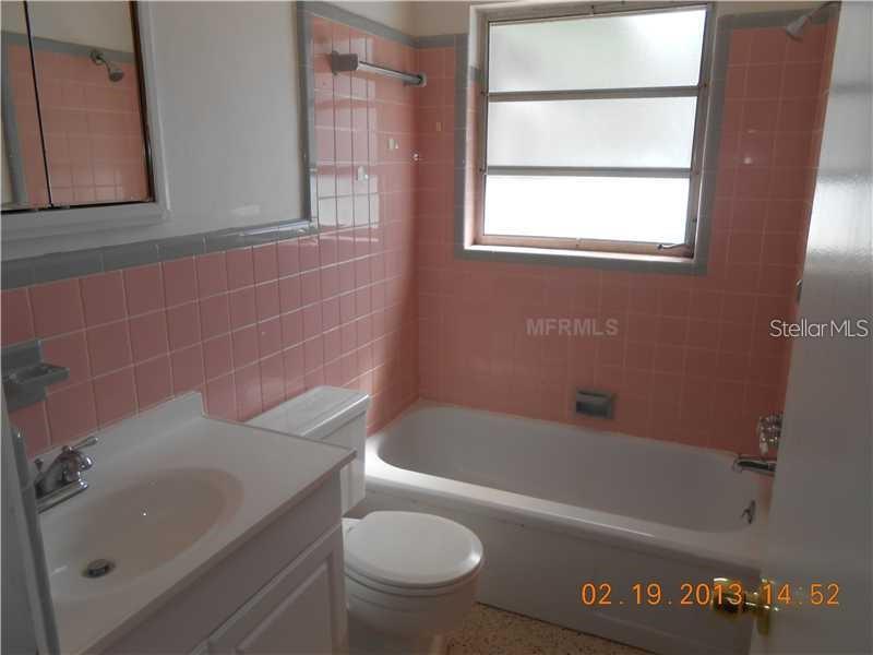 Image 4 of 10 For 5318 7th Avenue N