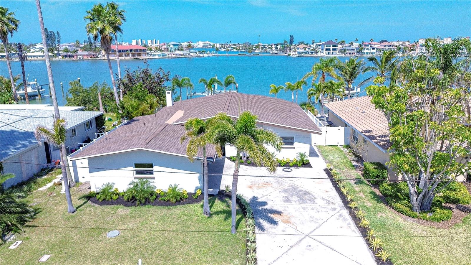 Details for 568 Crystal Drive, MADEIRA BEACH, FL 33708